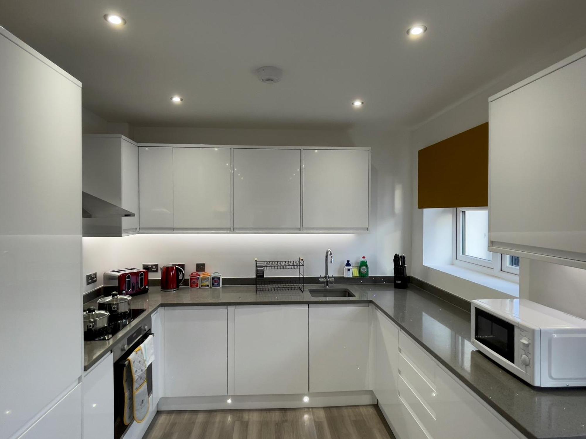 Hatfield Haven - Modern 2-Bed Retreat Near Uni, Business Park & City Center, Free Parking, Big Savings On Longer Stays المظهر الخارجي الصورة